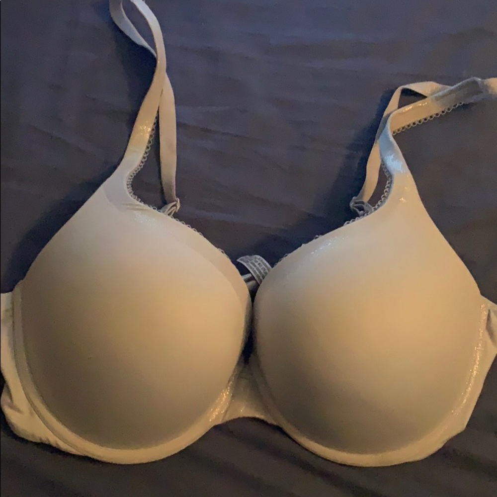 Victoria’s Secret push-up bra